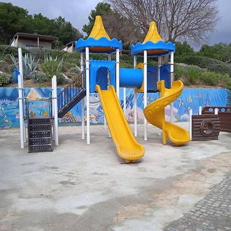 Viktorija Apartments Seget Vranjica Exterior foto